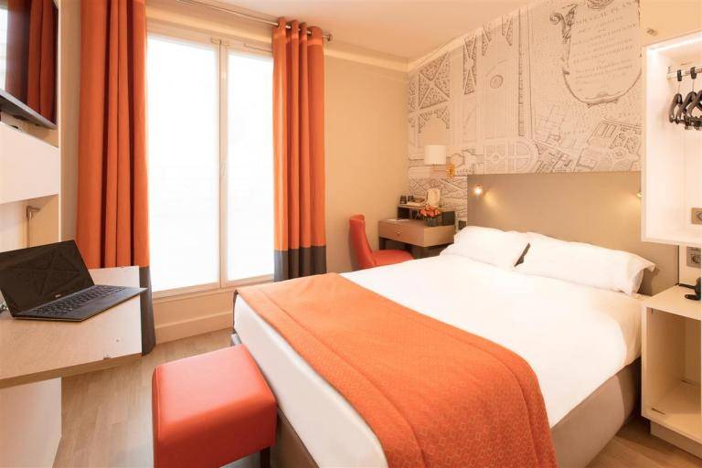 Chambre single à Antony Hôtel Montbriand